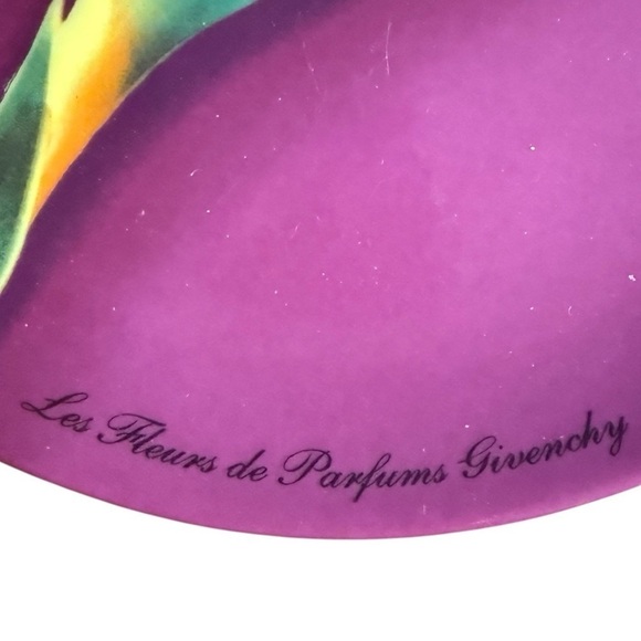 Givenchy Paris Parfums Salad Plate Purple Background Yellow Bird of Paradise - Picture 2 of 4